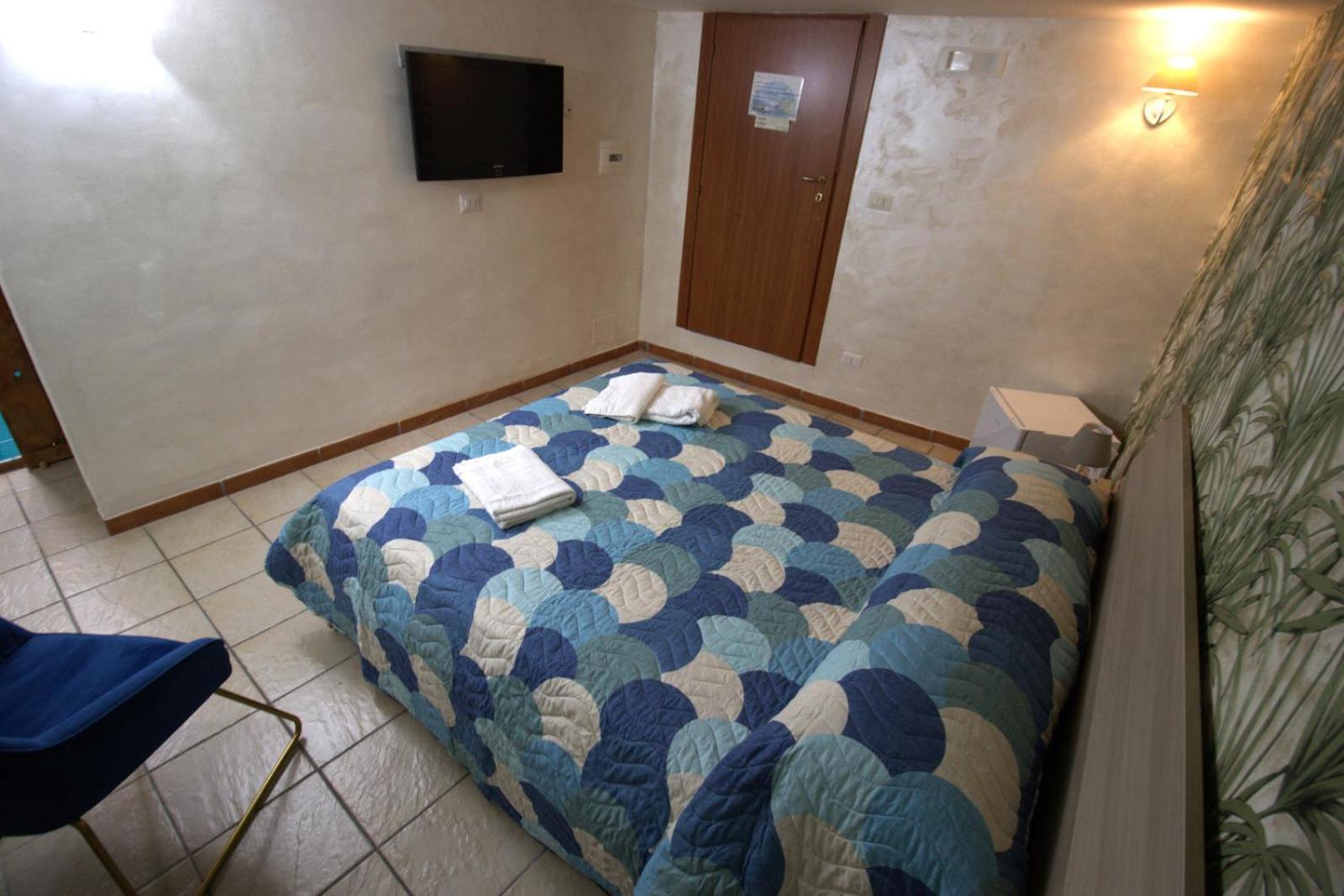 Super Nice Studio Flat Napels Buitenkant foto