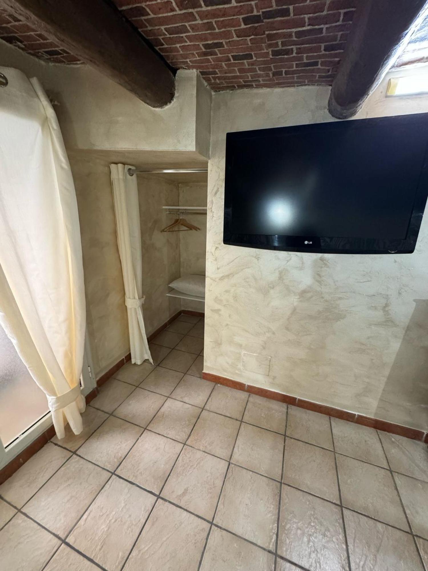 Super Nice Studio Flat Napels Buitenkant foto